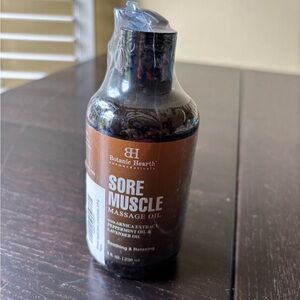 Botanic Hearth NWT Sore Muscle Massage Oil